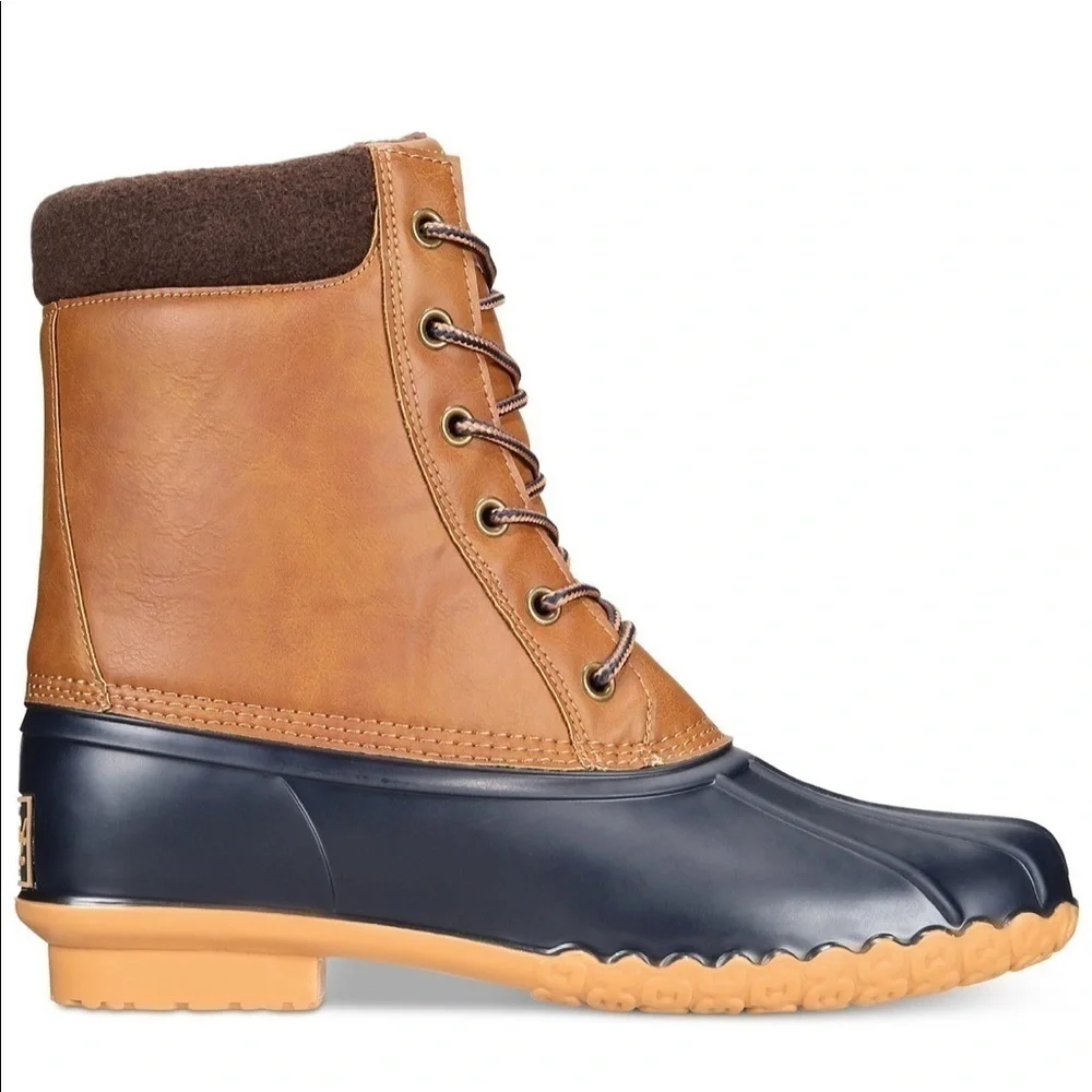 Waterproof Adam Duck Boots Tan leather, blue rubber on bottom Men’s Size 8 NWOT